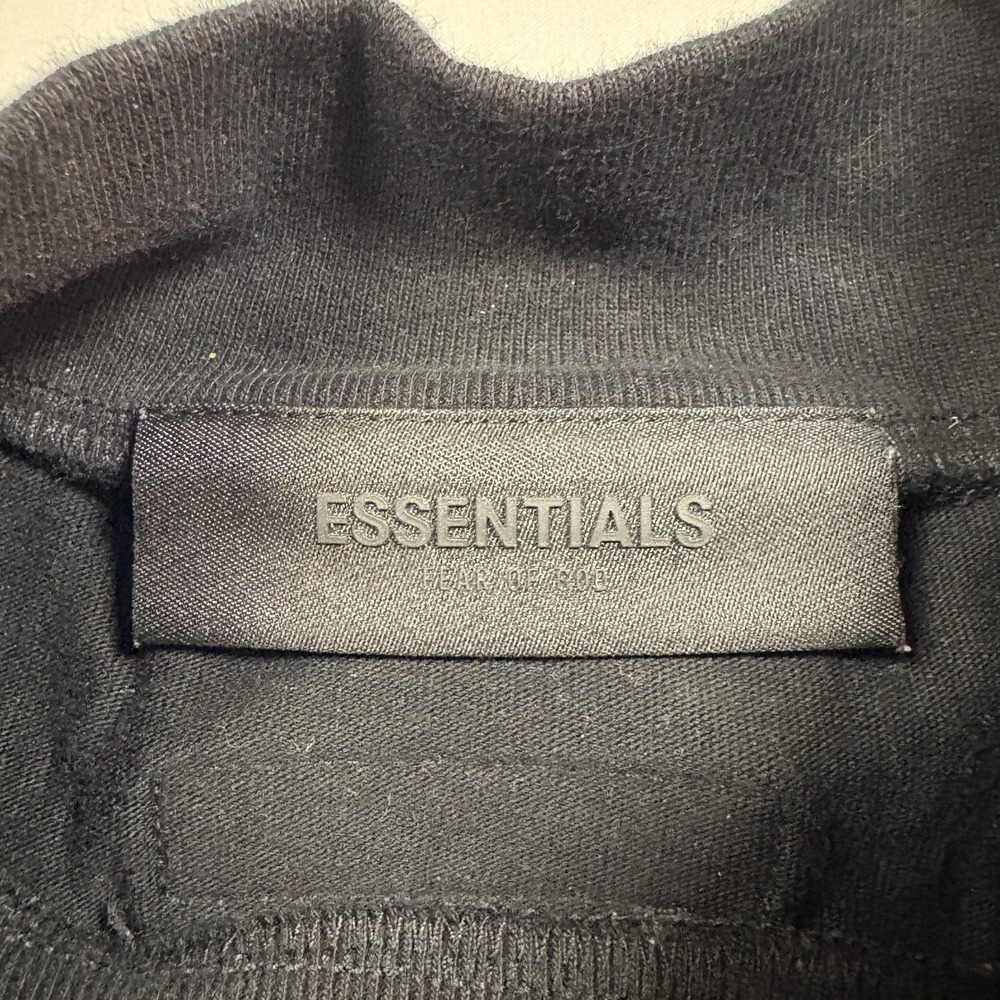 Fear of God Essentials T-Shirt Black Mock Neck Logo Tee Mens Size L Large - Picture 3 of 8